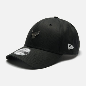 New Era 9forty Adjustable Pin Logo Chicago Bulls Cap Zwart/Zwart