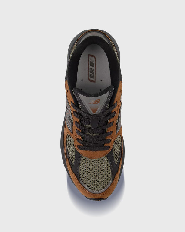 New Balance 2010 Sneaker Bruin Zwart bovenaanzicht binnenkant schoen