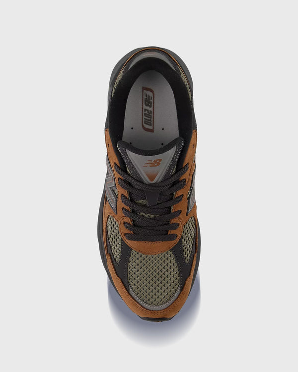 New Balance 2010 Sneaker Bruin Zwart bovenaanzicht binnenkant schoen