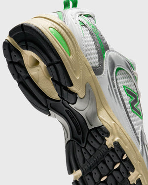 New balance  530 EC  close up