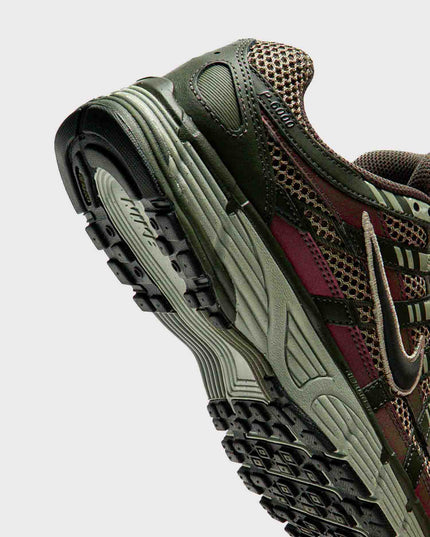 Nike P-6000 Sneaker Groen achteraazicht