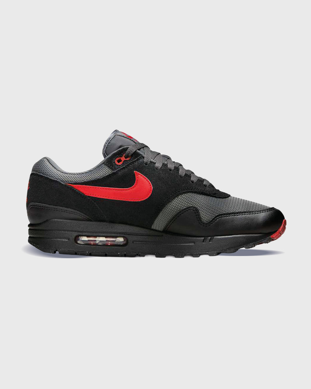 Nike Air Max 1 Sneaker Essential Vamps Zwart linkerkant