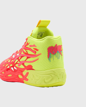 Puma MB.04 1Love Basketbalschoen Geel/Roze