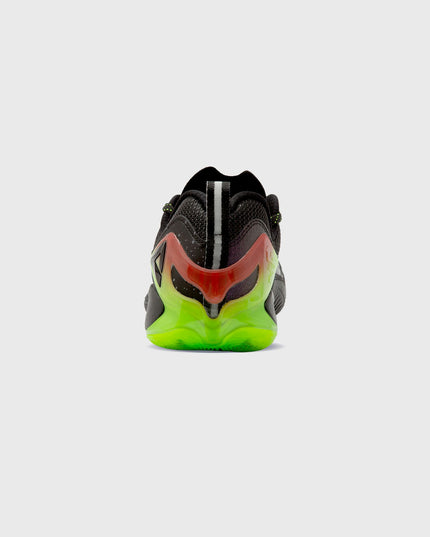 Peak Elf Basketbalschoen Zwart achteraanzicht