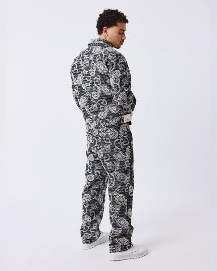 Project X Paris Bandana All Over Denim Broek achteraanzicht met model met jas en broek aan overall foto