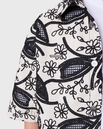 Project X Paris T-shirt Candide Idylle Zwart close up logo pxp borst 