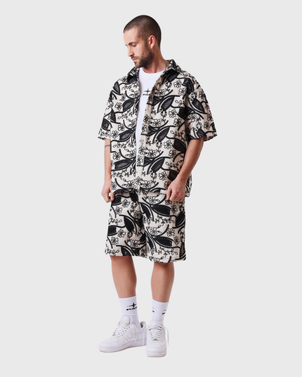 Project X Paris T-shirt Candide Idylle Zwart hele outfit met model streetwear