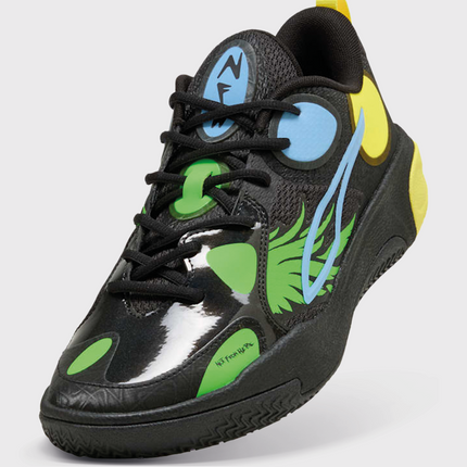 Puma MBWorld.01 JR LaMelo Ball Basketbalschoen Zwart zijaanzicht foto close up voorkant 