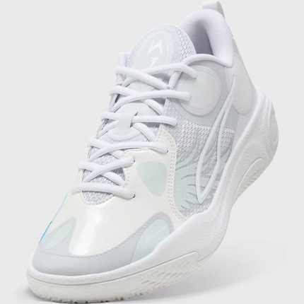 Puma MBWorld.01 LaMelo Ball Basketbalschoen Wit close up