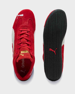 De Puma Speedcat OG Rood boven en zool