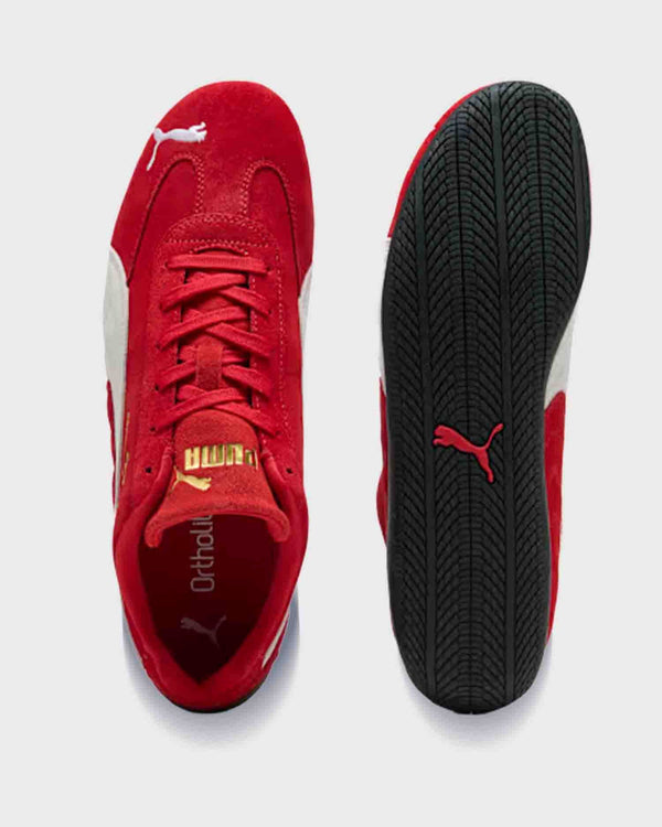 De Puma Speedcat OG Rood boven en zool