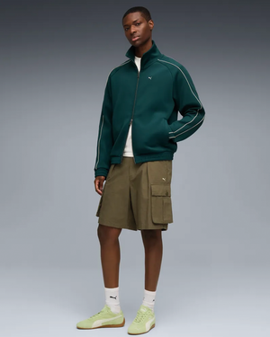 Puma Speedcat OG Sneaker Pistache foto met model streetwear outfit groen bruin pistache