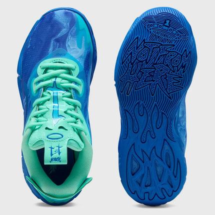 Puma MB.04 Low LaMelo Ball Basketbalschoen JR Blauw