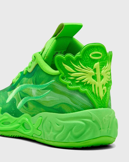 Puma MB.04 Low LaMelo Ball Basketbalschoen JR Groen