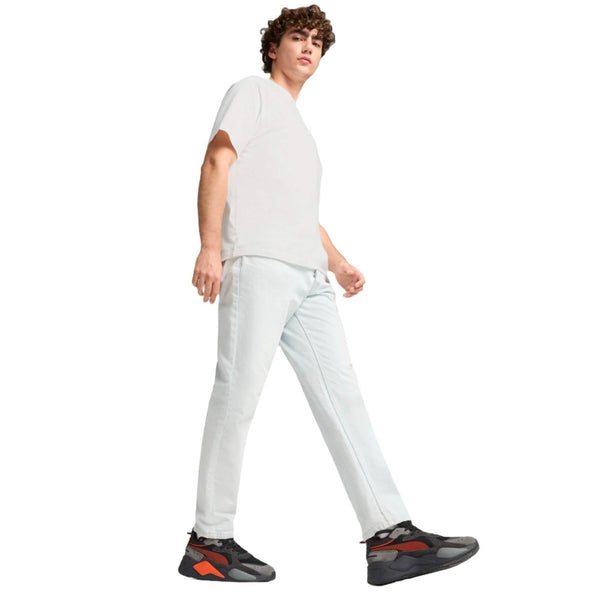 Puma_RS-X_Sneaker_Zwart_Full_Body_On_Feet_Zij_aanzicht