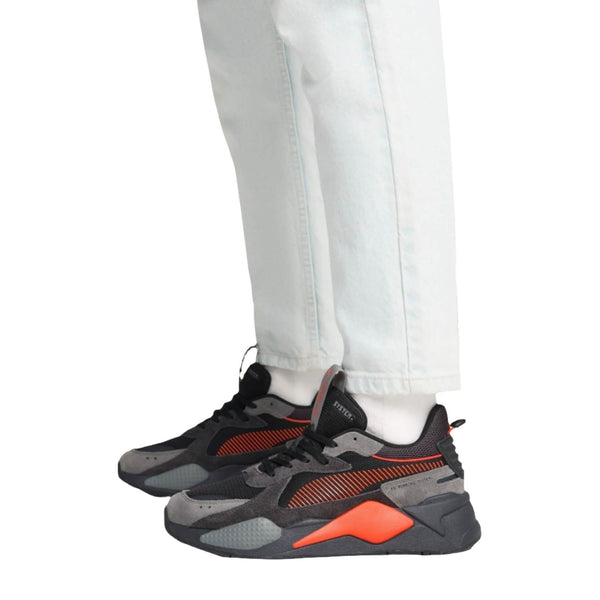 Puma_RS-X_Sneaker_Zwart_On_feet_Voor_aanzicht