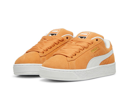 Sneaker_Oranje_Paar_voorkant aanzicht