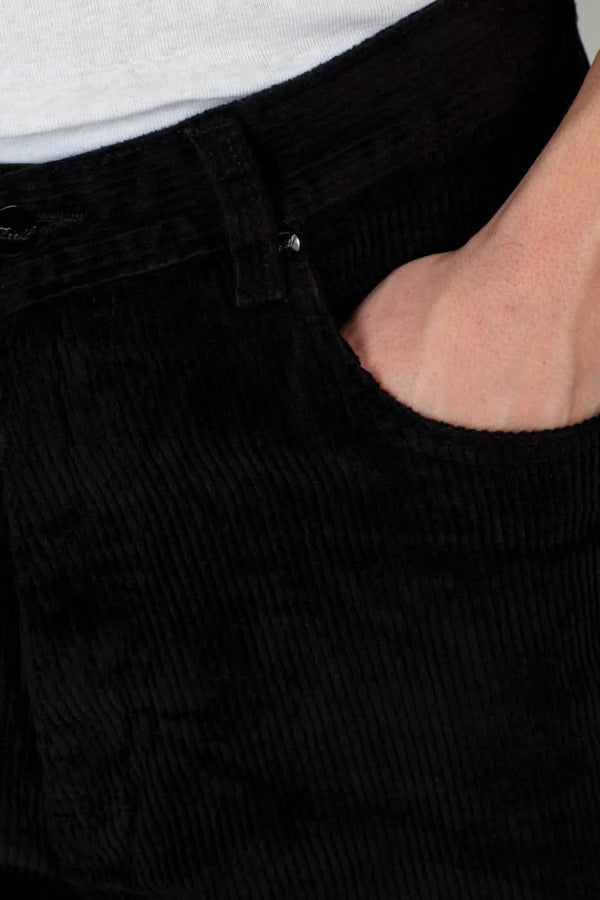 Reell_Baggy_Black_Cord_Langebroek_Zwart_detail_3_zak