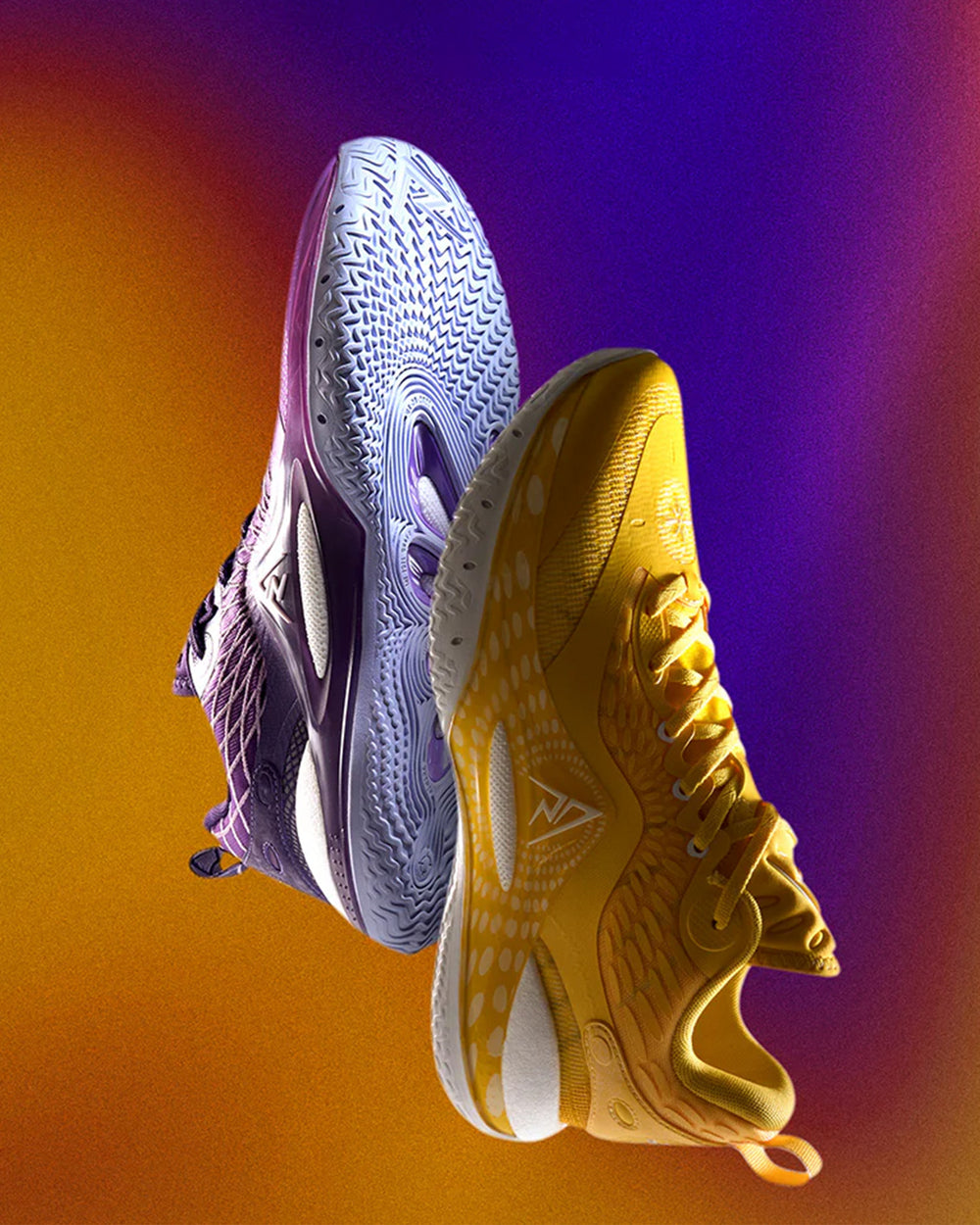 Rigorer AR2 Showtime Sunrise Mixed Basketbalschoen zijaanzicht paars