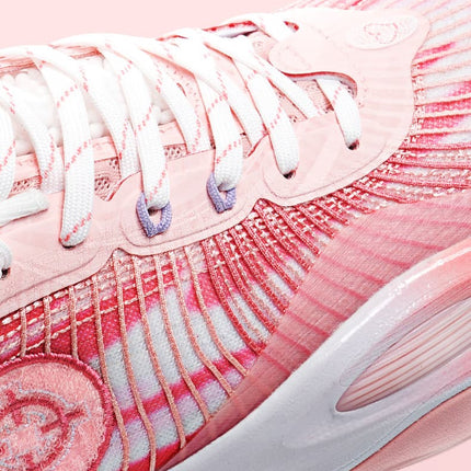 Rigorer AR1 Basketbalschoen Valentine's Day Close up buitenaanzicht  year