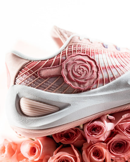 Rigorer AR1 Basketbalschoen Valentine's Day zijaanzicht achterkant roos 