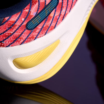 Rigorer AR1 Basketbalschoen Year of Dragon achterkant close up