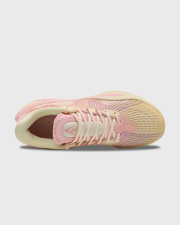Rigorer AR1&nbsp; basketbalschoen Honey peach Bovenaanzicht roze geel 