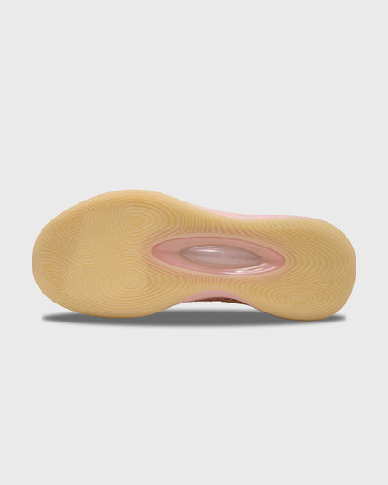 Rigorer AR1&nbsp; basketbalschoen Honey peach zool aanzicht geel 