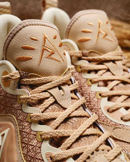 Rigorer AR2 Basketbalschoen HBK Austin Reeves Bruin Close up