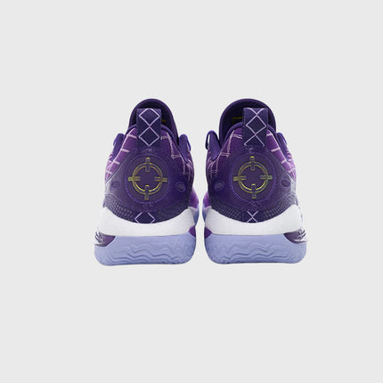 Rigorer AR2 Basketbalschoen Showtime achteraanzicht met een witte achtergrond