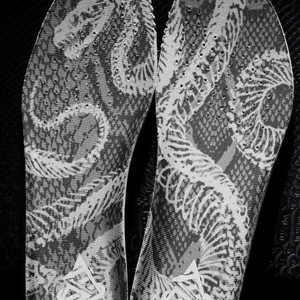 Rigorer AR2 Basketbalschoen Snake eyes Foto van schoen binenkan