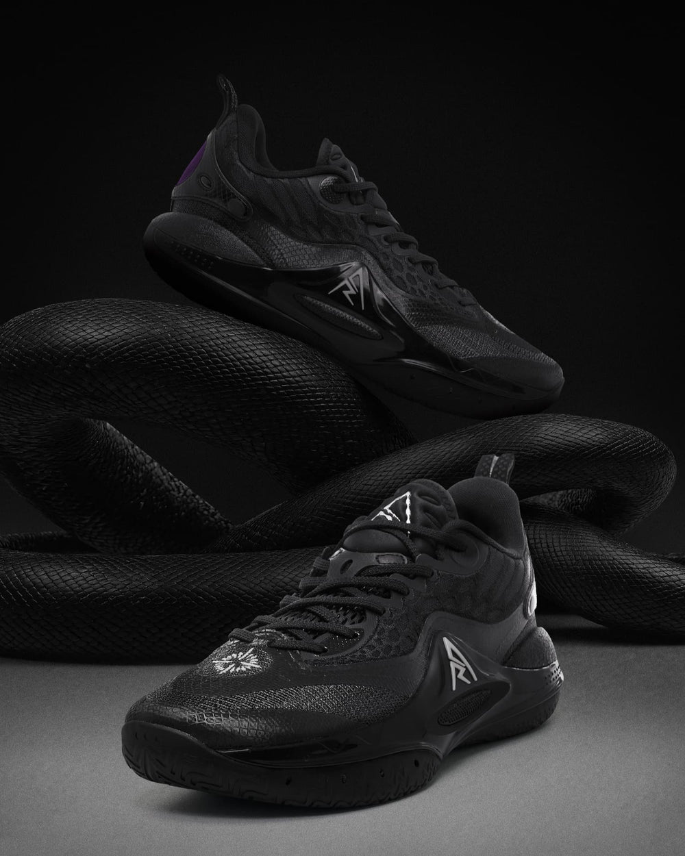 Rigorer AR2 Basketbalschoen Snake eyes rechterneusaanzicht