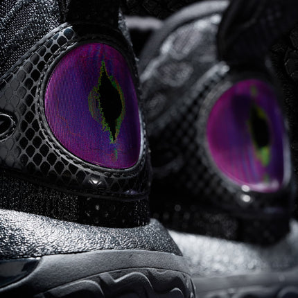 Rigorer AR2 Basketbalschoen Snake eyes Close up detao; achterkant schoenen