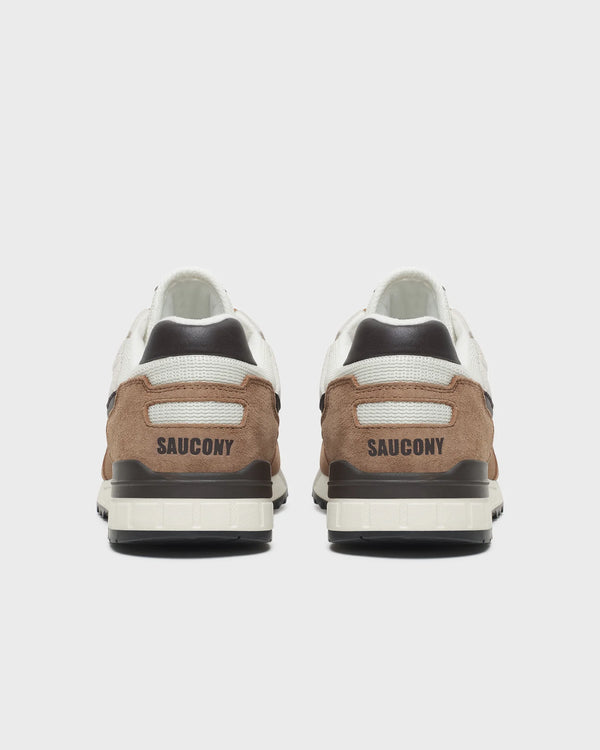 Baskets Saucony Shadow 5000 blanches et marron