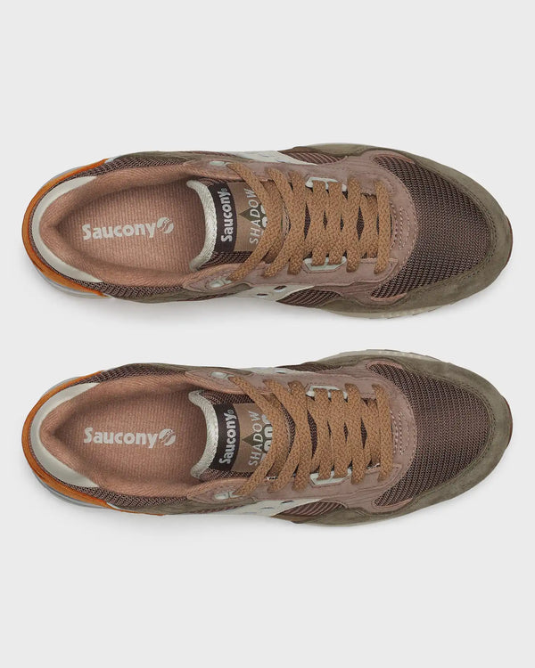 Baskets Saucony Shadow 5000 marron et blanc