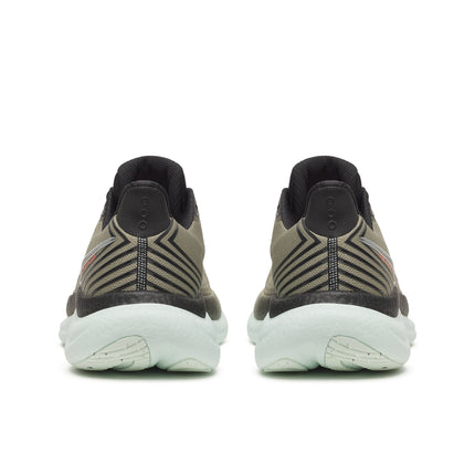 Chaussures de running Saucony Triumph 23 Vert / Noir