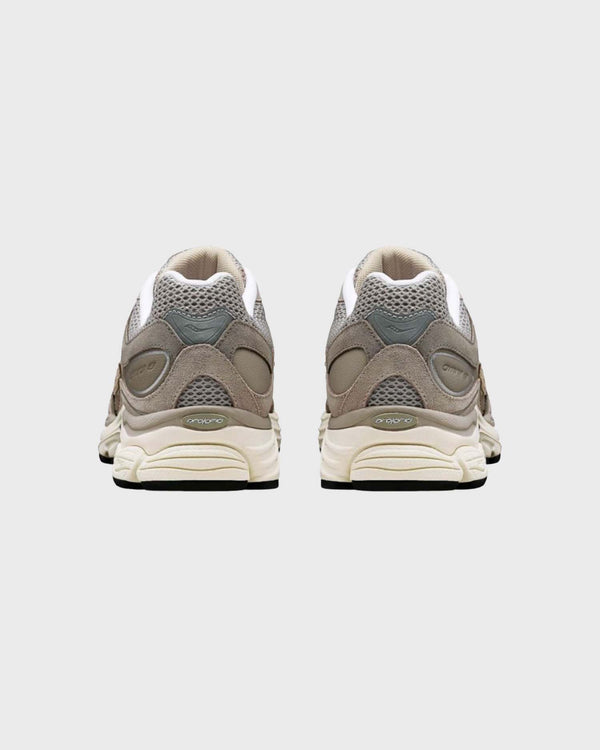 Saucony Progrid Omni 9 Sneaker Grijs