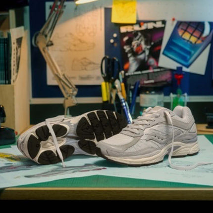 Saucony Progrid Omni 9 Sneaker Wit