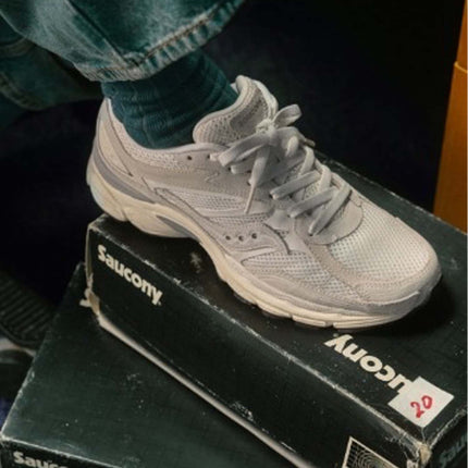 Saucony Progrid Omni 9 Sneaker Wit