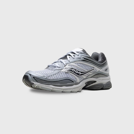 Saucony Omni 9 Microchip zijaanzicht buitenkant rechterschoen