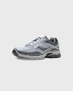 Saucony Omni 9 Microchip zijaanzicht buitenkant rechterschoen