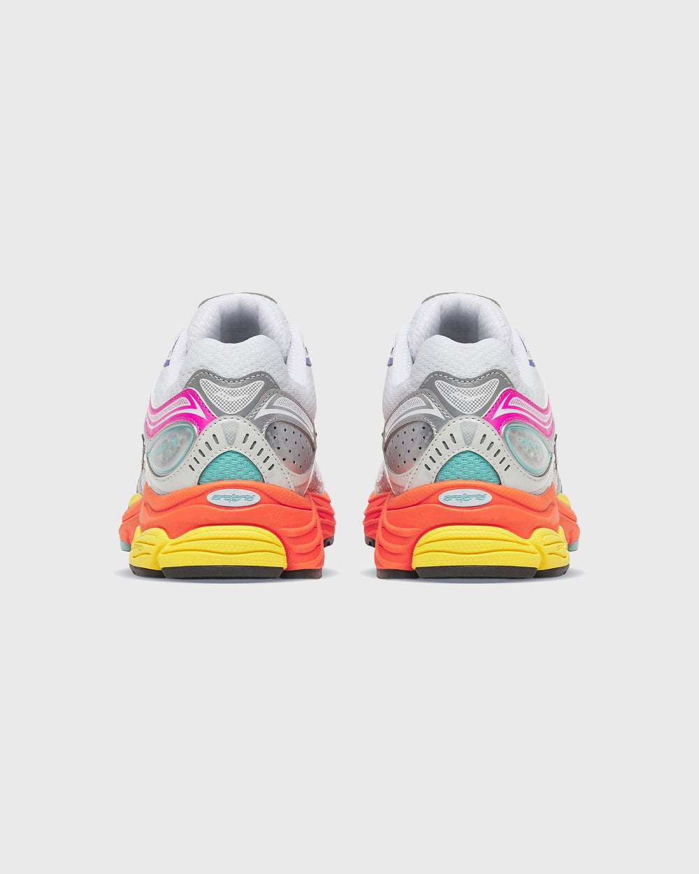 Saucony Progrid Omni 9 Sneaker Wit / Multikleur links