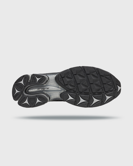 Saucony Progrid Triumph 4 Sneaker Zwart Zilver onderkant zool zwart grijs progrid