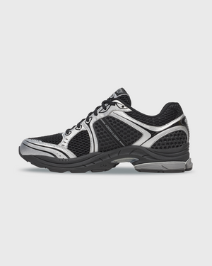 Saucony Progrid Triumph 4 Sneaker Zwart Zilver binnenkant schoen aanzicht arch lock