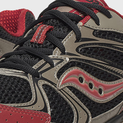 Saucony Ride Millennium Sneaker Zwart Rood Close Up