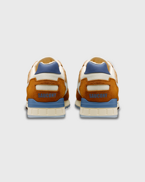 Saucony Shadow 5000 Beige Bruin Blauw achterkant linker en rechterschoen hak tekst saucony