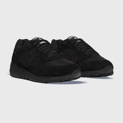 sauconyshadow5000sneaker zwart zijaanzicht paar