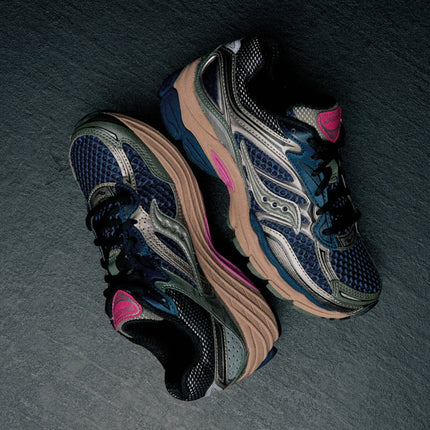 Saucony Progrid Omni 9 Sneaker Blue Brush Lifestyle foto grond