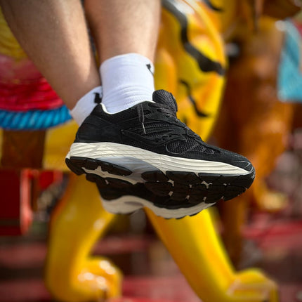 Saucony Progrid Omni 9 Sneaker Zwart