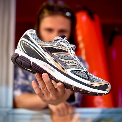 Saucony Progrid Guide 7 Sneaker Wit / Brons